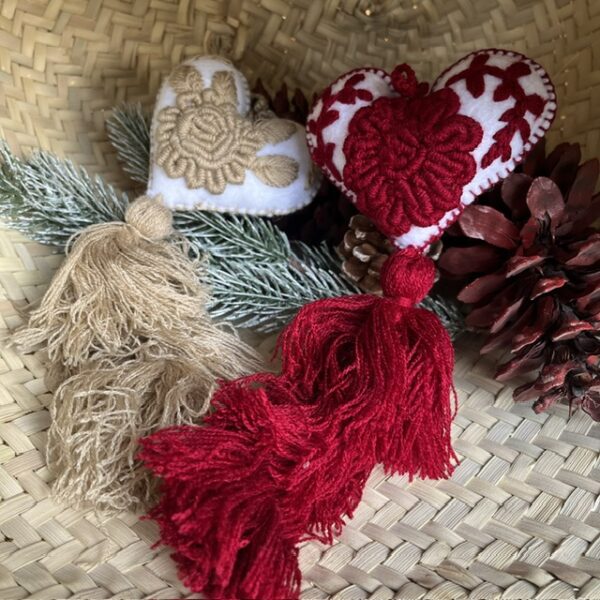 Corazon bordado
